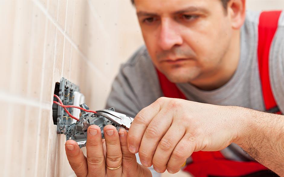 électricien maintenance Cesson